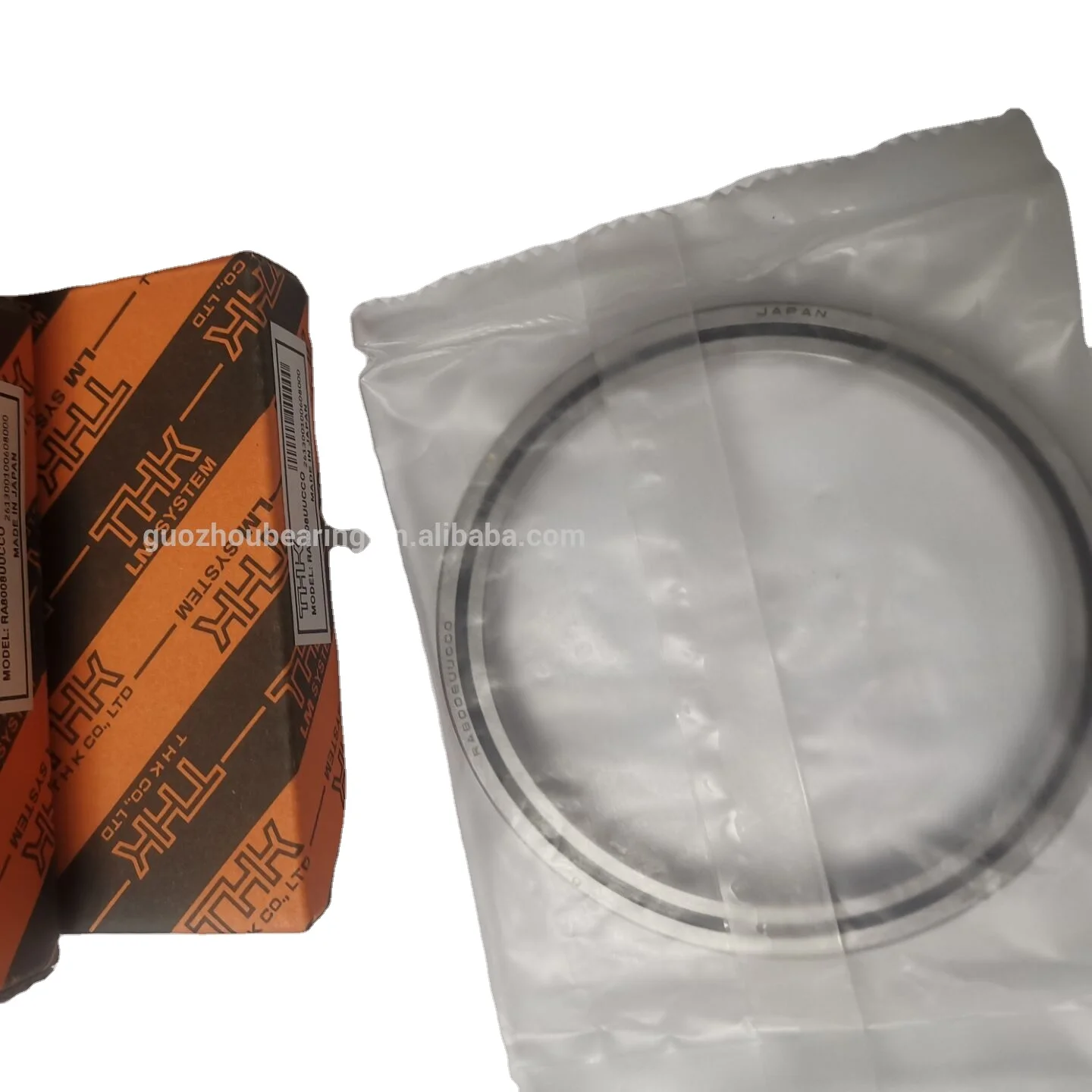 THK RA8008UUCC0 Cross Roller Bearing RA8008 RA8008UU RA8008UUCCO slewing bearing size 80*96*8mm