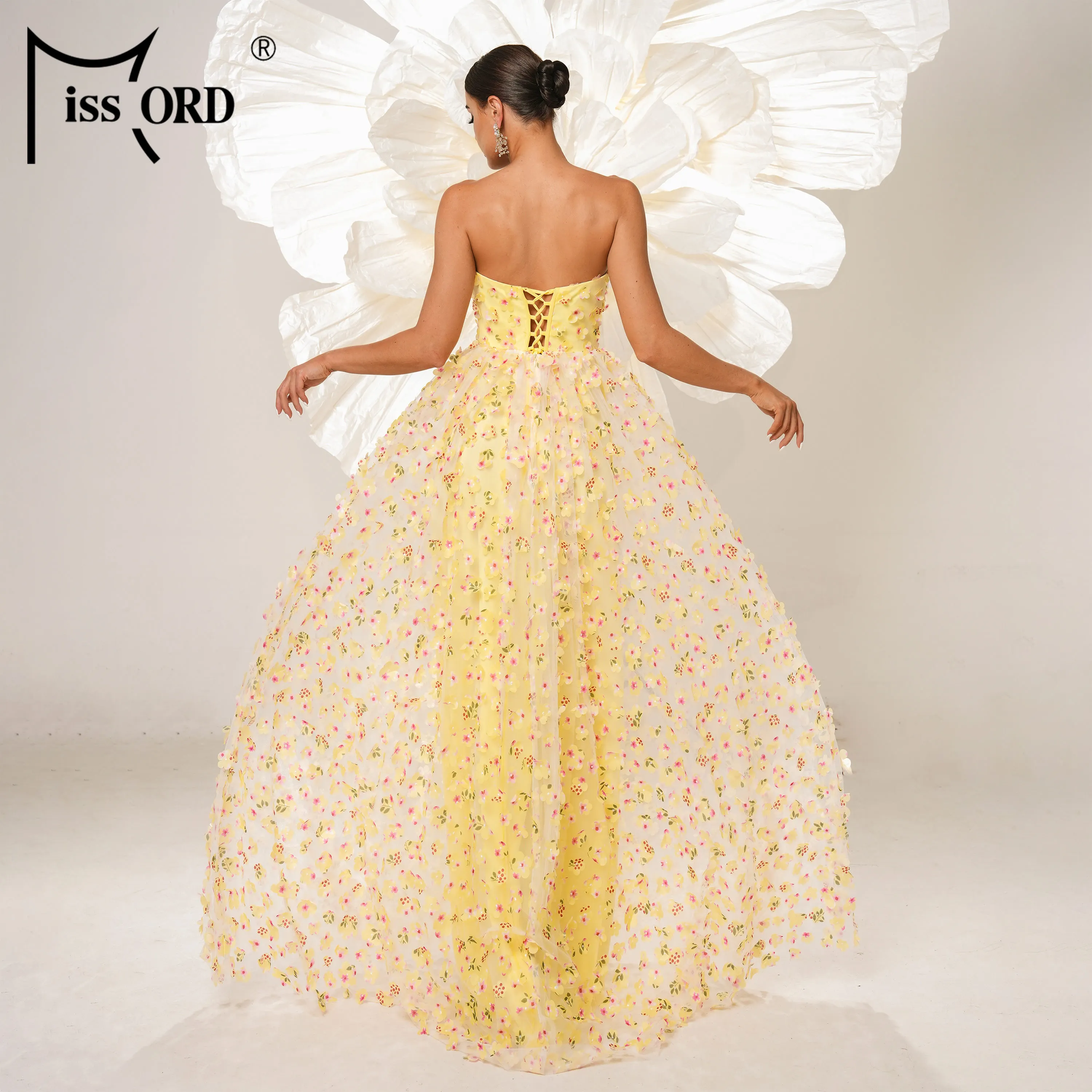 Strapless Floral Corset Open Back A-Line Yellow Organza Long Luxury Elegant Ball Gown Prom Dresses for Women