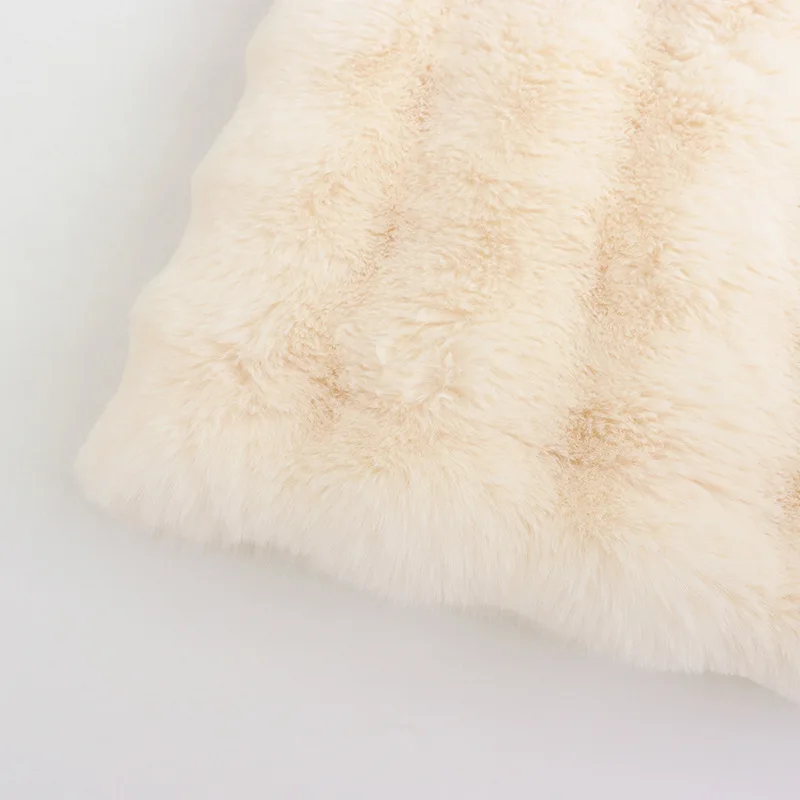 High Quality Luxury Artificial Multi Color Plush Faux Rabbit Fur Fabric Furry Material For Blanket