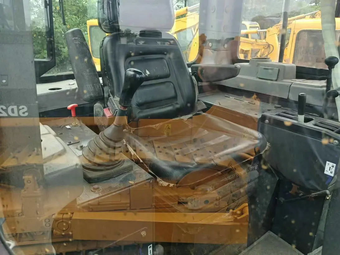 Цена со скидкой использованное оборудование 6 тонн бульдозер ShanTui SD16 SD16TL SD16L SD16F гусеничный для строительства.