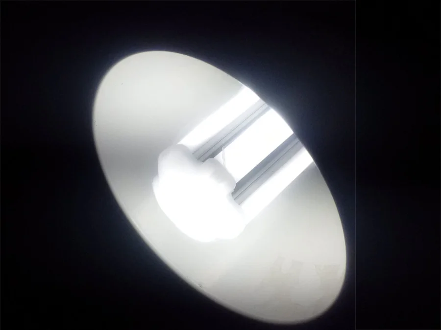 China manufacturer 170lm/w IP65 diffused cover 2200K 2700K 3000K 4000K 5000K 6000K 6700K Amber E27 E26 G24q G24d led 5w 2700k