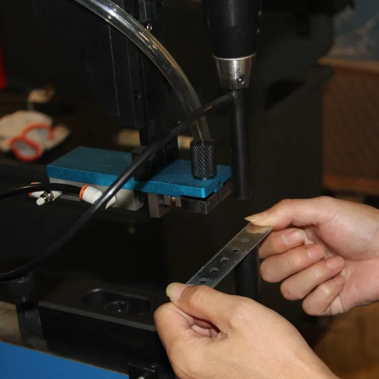 Shuttle Nut Tooling System For T-nut Machine