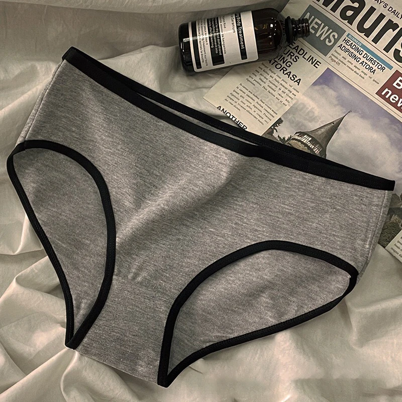 New Fashion Pure Color Seamless Panty Breathable Design Cotton Briefs Sexy Panties for Girl Customized Woven for Women Adults