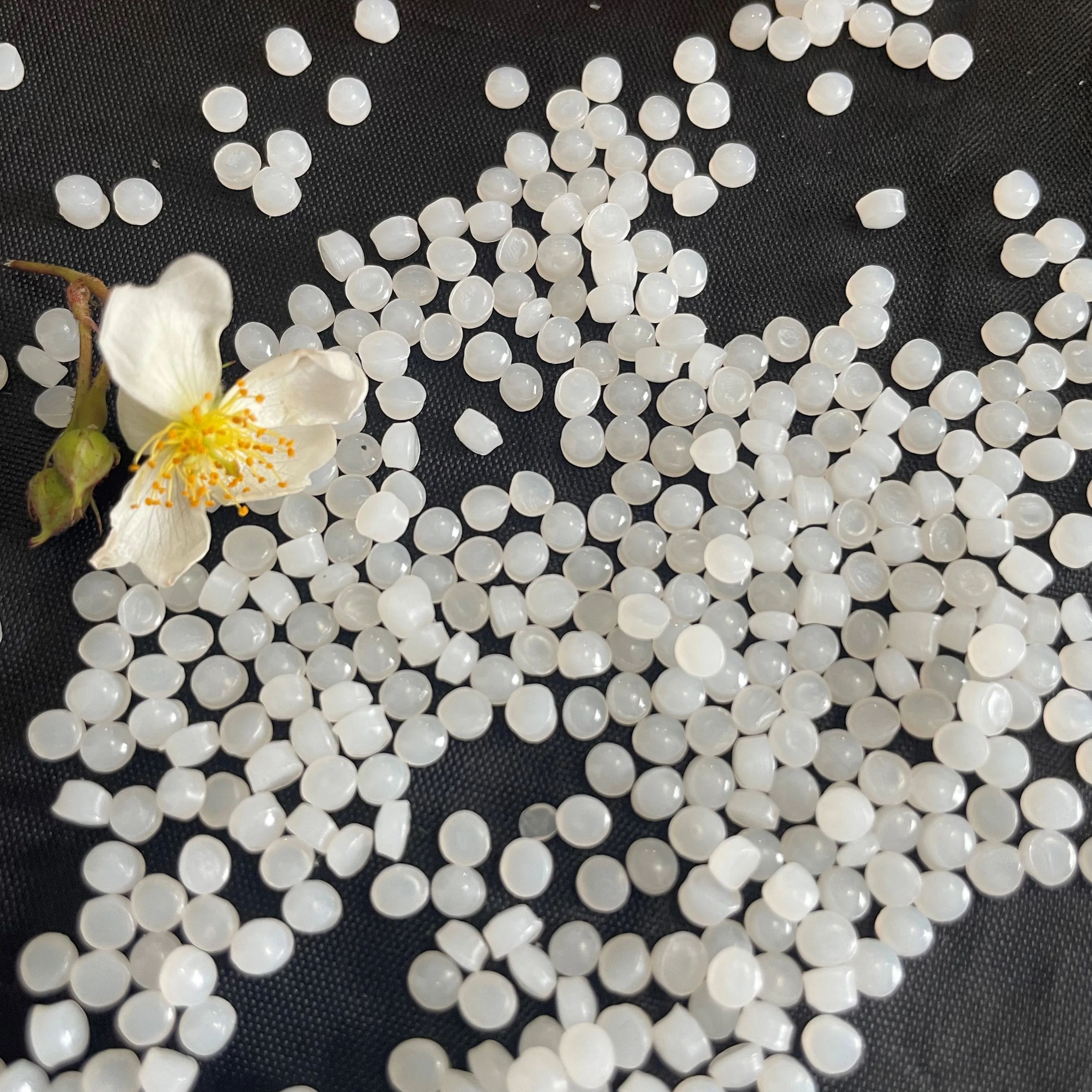 polyethylene hdpe HHM5502ST pellets film grade ldpe lldpe recycled hdpe per ton price have stock for hot sale