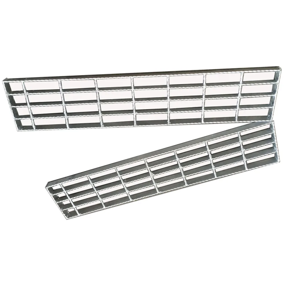 Industrial Outdoor Q235 Steel Grating Galvanized Metal Steps Steel Stair Tread perforated metal stair treads For Step Ladders