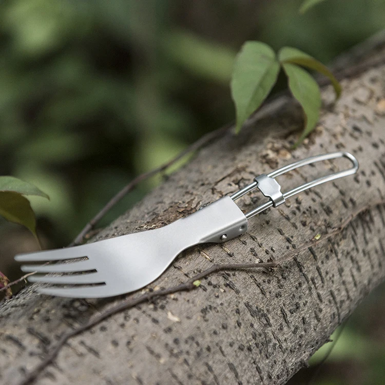 Wholesale Multi-Functional Light Weight Titanium Fork  Portable Outdoor Camping Folding Fork