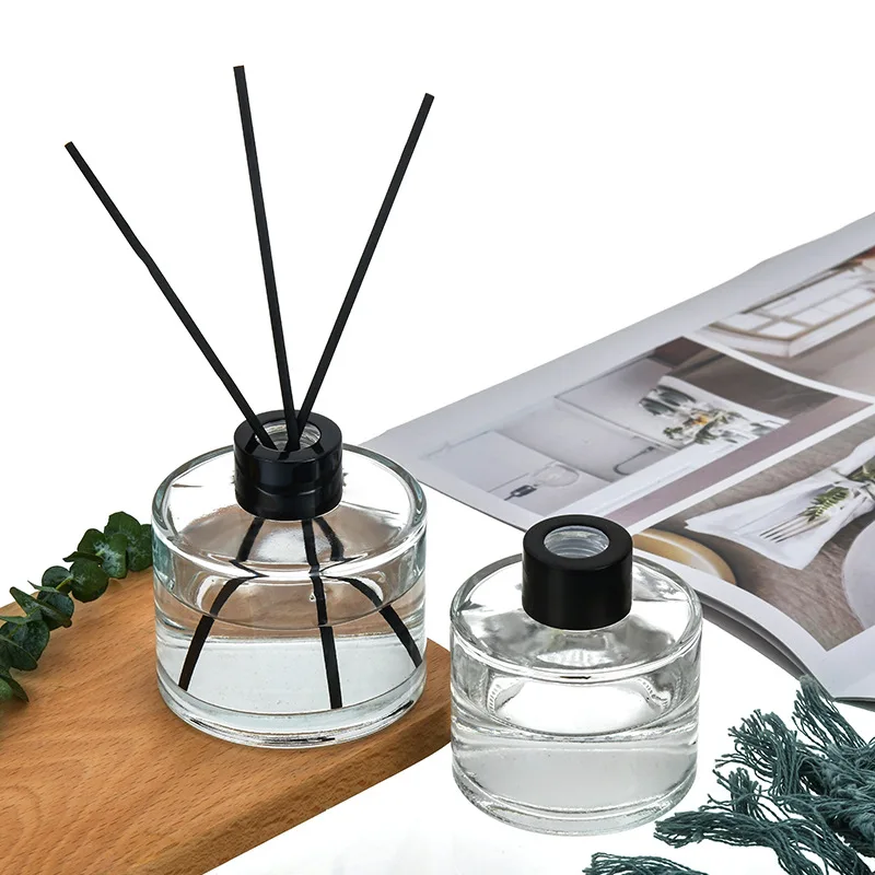wholesale uk 200ml 100ml 50ml  empty essential oil  glass reed diffuser bottles with sticks