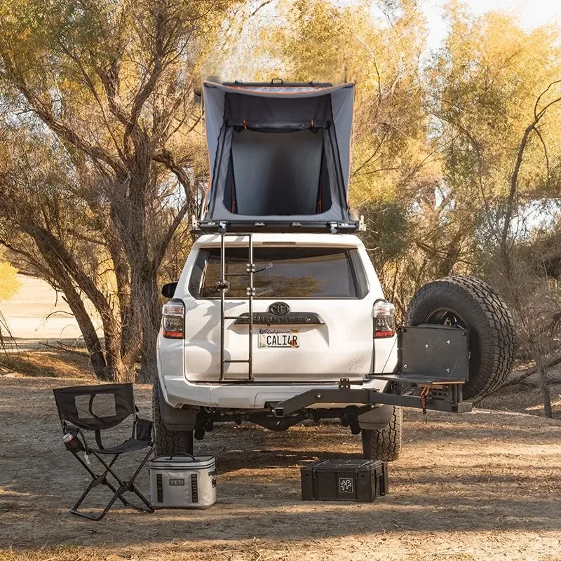 Big size 3-4 person rooftop tent aluminum roof tent top hard shell outdoor camping roof top hard shell car tent for sale