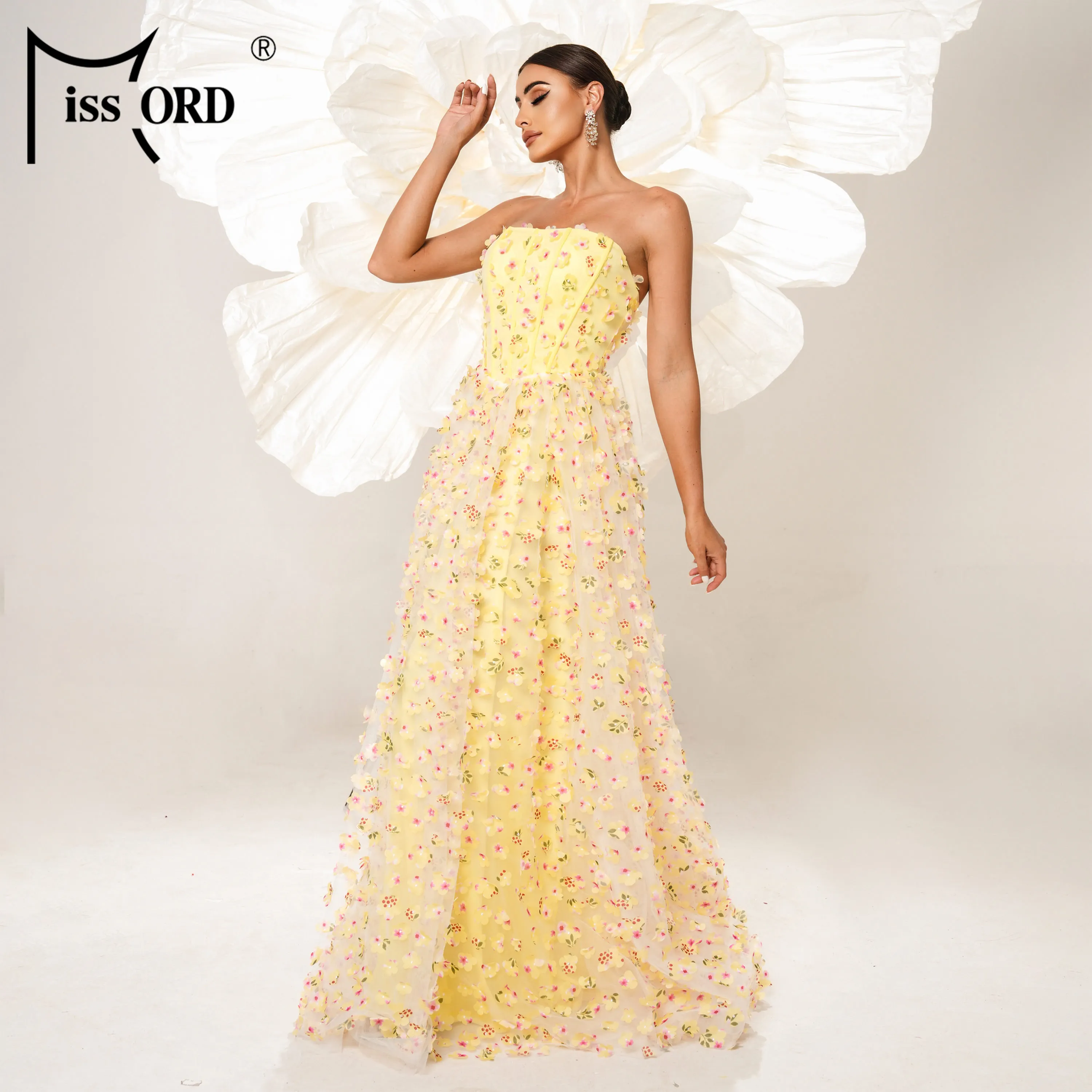 Strapless Floral Corset Open Back A-Line Yellow Organza Long Luxury Elegant Ball Gown Prom Dresses for Women