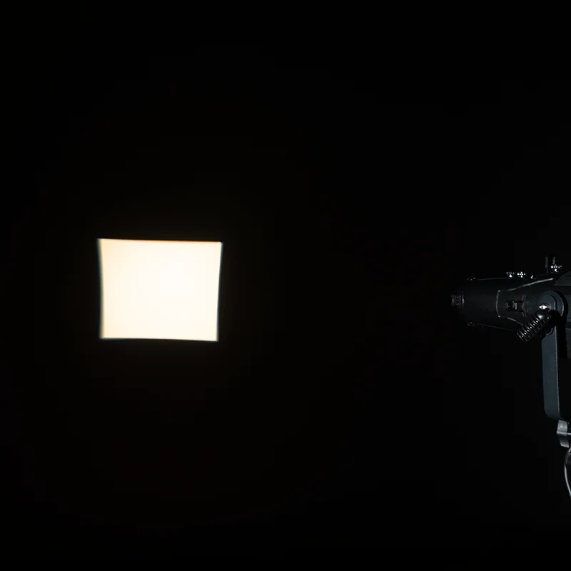 80W COB RGBW LED Profile Leko light With Zoom For Exhibition Museum Fashion Show