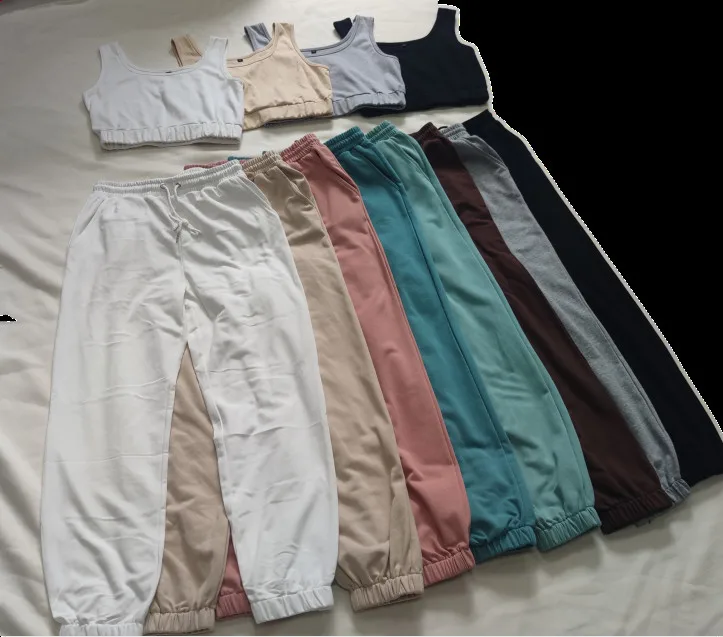 Женский укороченный топ с логотипом на заказ, футболка с боковым карманом и кулиской, комплект из 2 предметов, леггинсы для бега, спортивные брюки