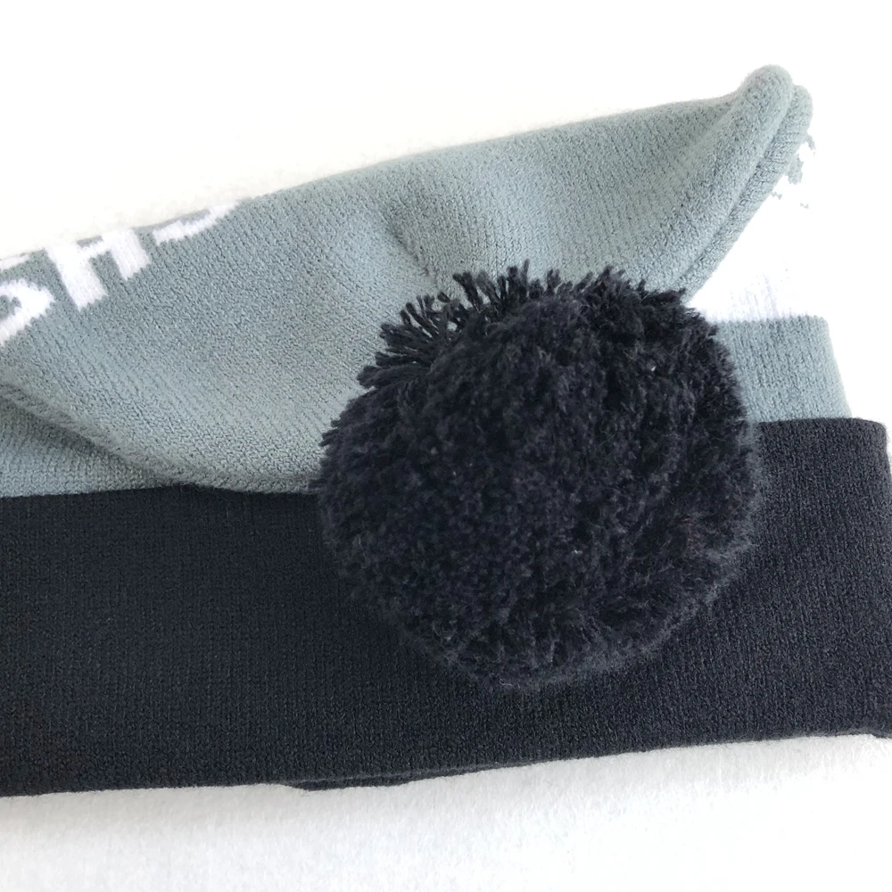  bobble hat hockey (7).jpg