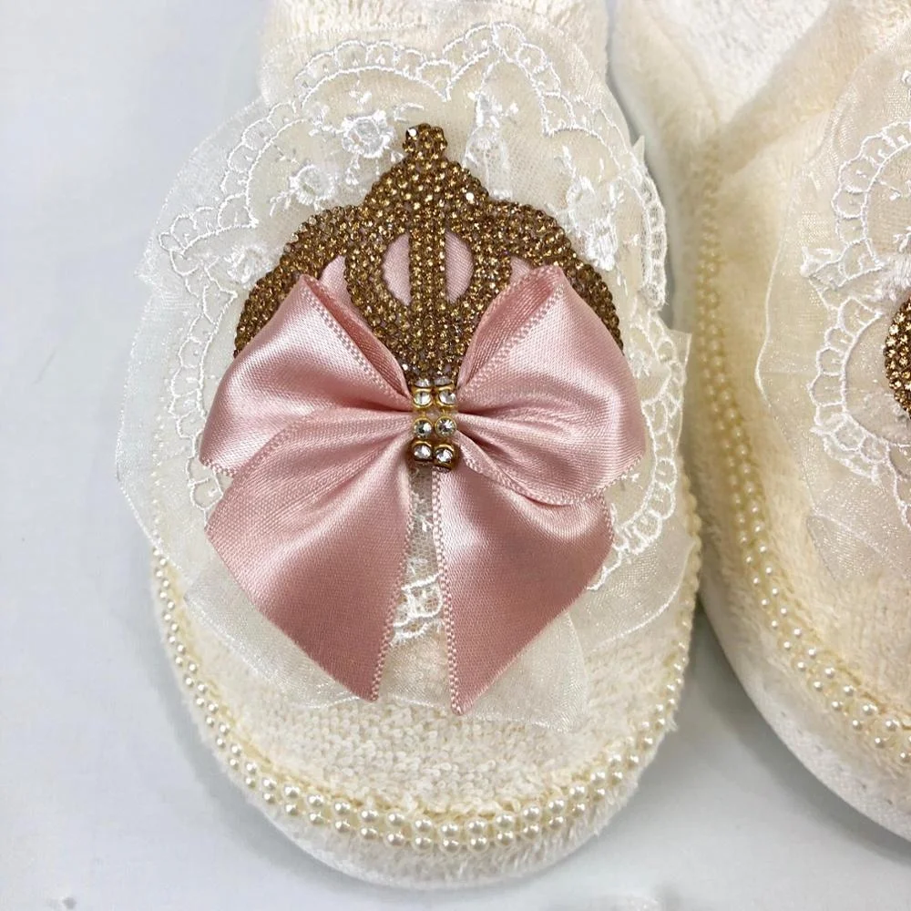 High Quality Modern Luxury Wholesale Custom New Design Homewear Design Comfortable Mother Set Woman Slipper