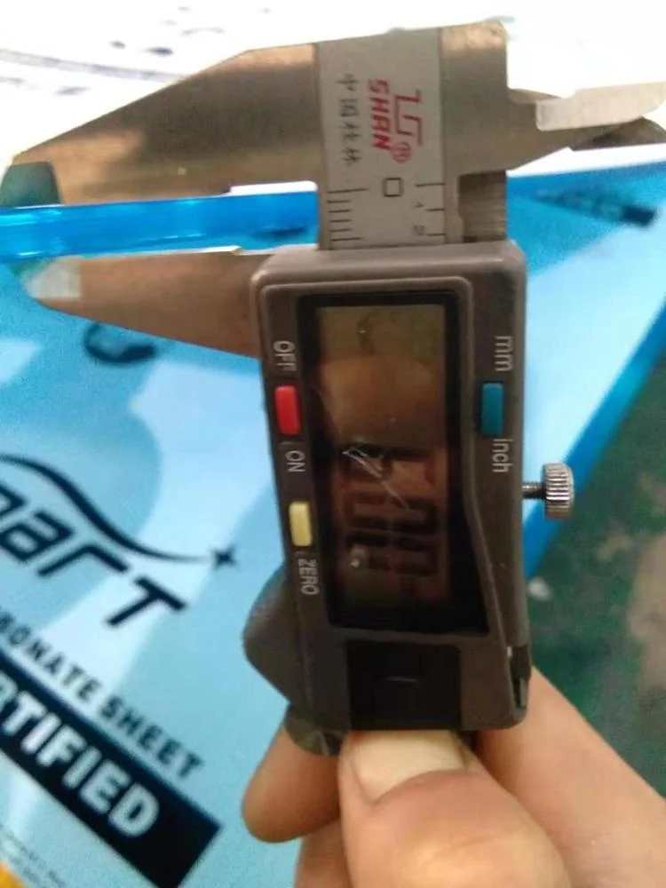 UV resistente transparent twinwall alveolar policarbonato de 6mm polycarbonate sheet