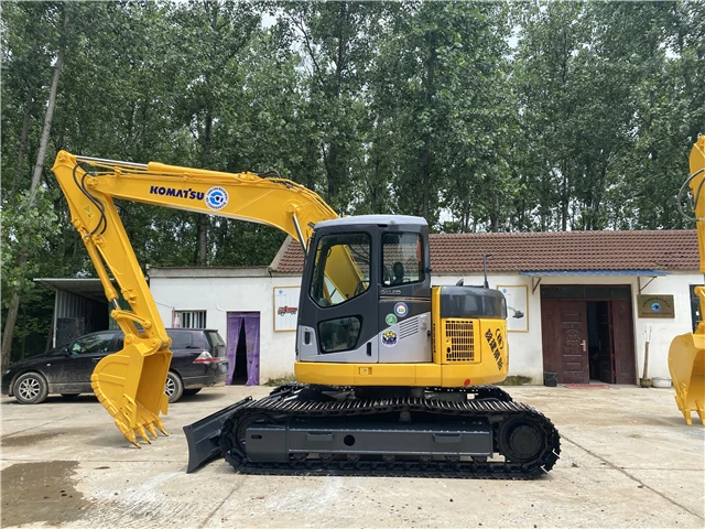 Экскаваторы komatsu 12 тонн 13 б/у оригинальный экскаватор хорошее состояние