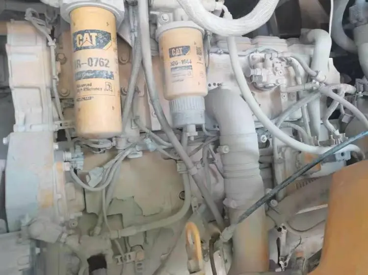 Second hand  Caterpillar off highway 36 TON dump trucks CAT 770G   for sale