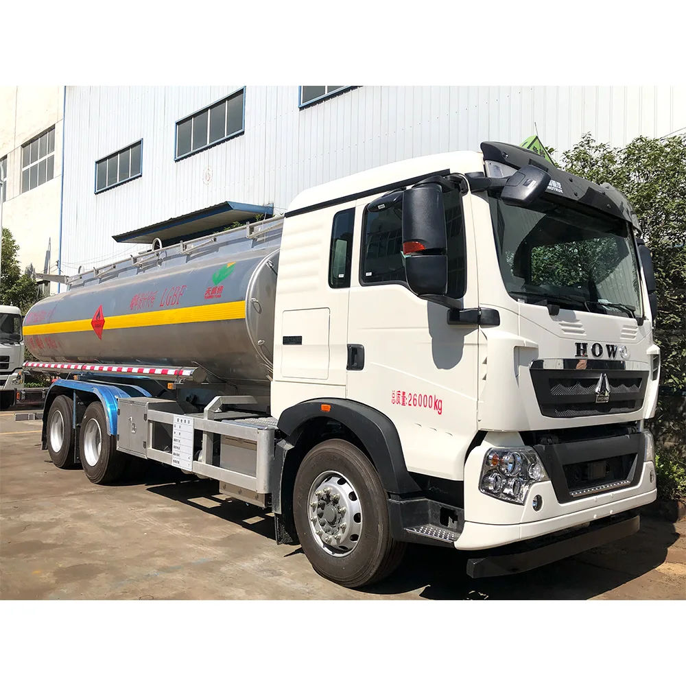 Used Howo  Water Truck 10 Tires 25000 Liters Water Tank 6x4 Water Truck price
