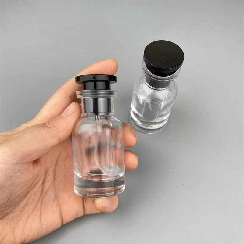 30ml Glass Empty Refillable Perfume Bottle Glass Spray Bottle Portable Travel Cosmetic Packaging Bottle