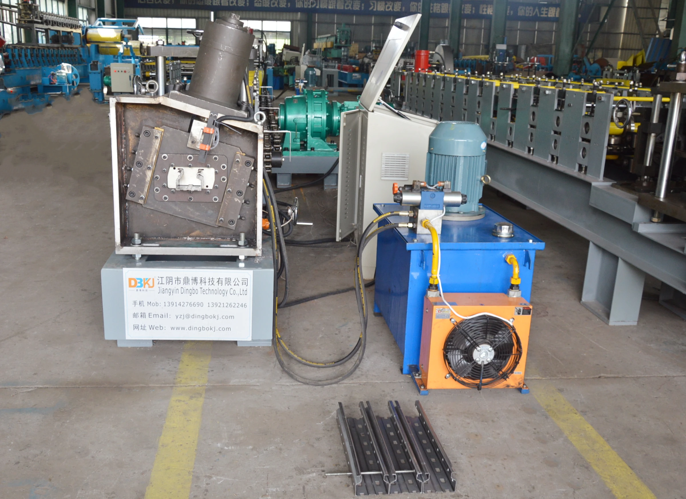 Equipment production of Rack upright roll forming machine Galvanized Racking machine Storage Rack Upright Roll Forming Machine