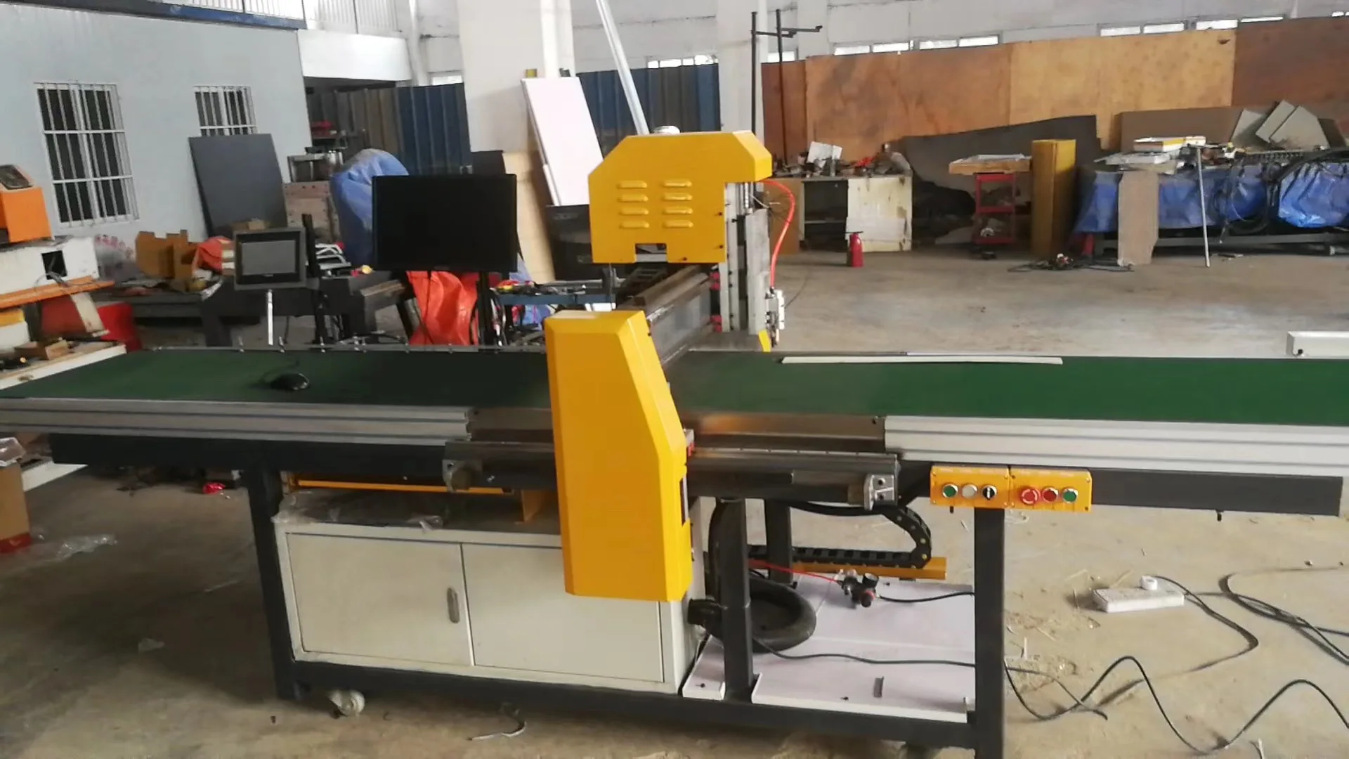 Circle Glass Cutting Machine Cut Glass Mirror to Round Shape With Convey Belt CNC Machinery Factory Price