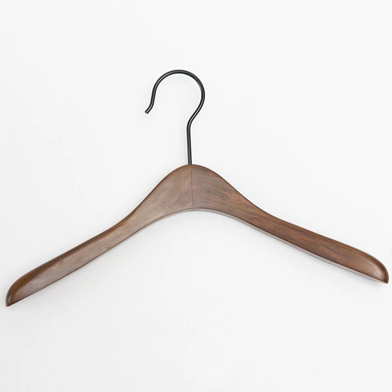 Deluxe Garment Hotel Brand Customized Wooden Hanger with