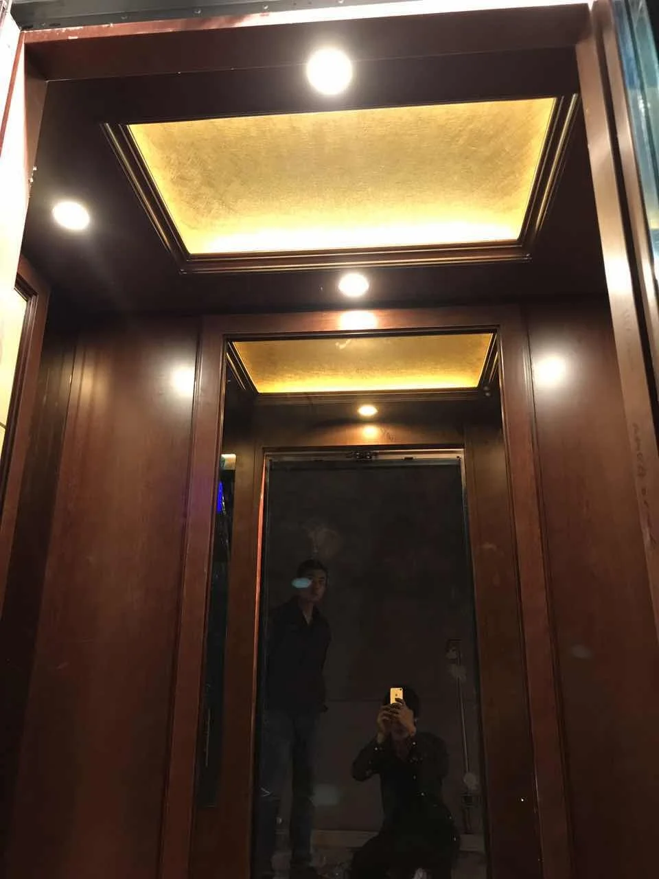 Home elevator