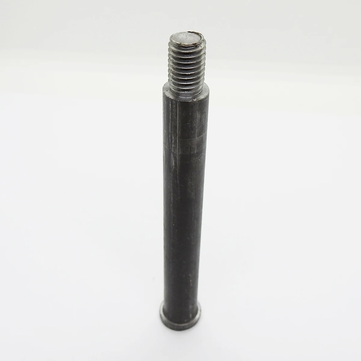 Non-standard, irregular shaped, long screws made of iron or stainless steel, forged through cold forming process