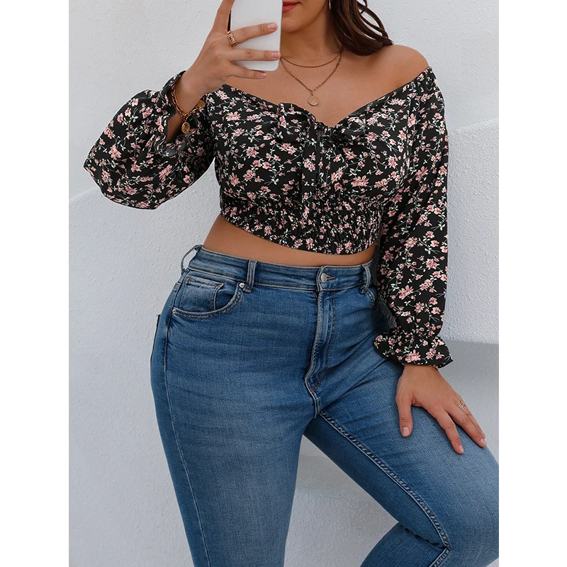 Hot Sell Wholesale New Design Ladies Clothing Floral V Neck Crop Top Casual Plus Size Off Shoulder Tops Long Sleeve