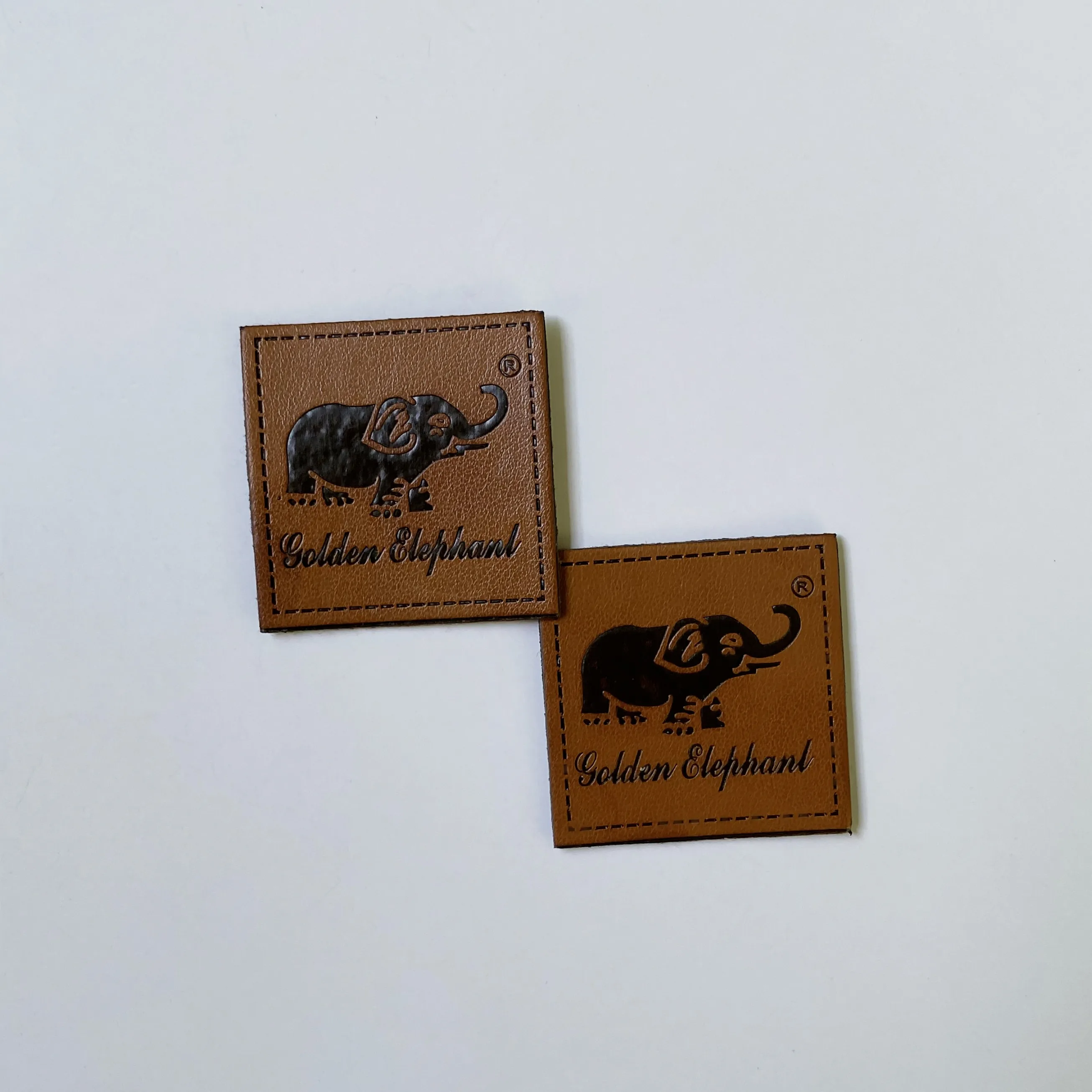 High Quality Custom Logo Debossed Sew On Genuine Tag Jeans Leather Patches Label for Clothing