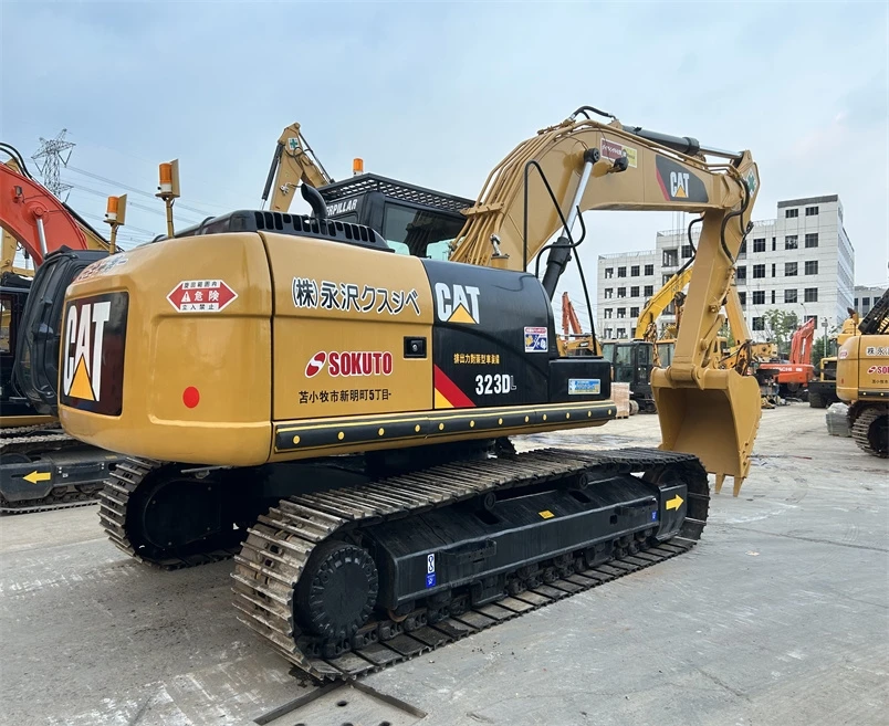 CAT 323 D2L экскаватор б/у гусеничная техника строительное оборудование Cat d 323d3 323DL Средний