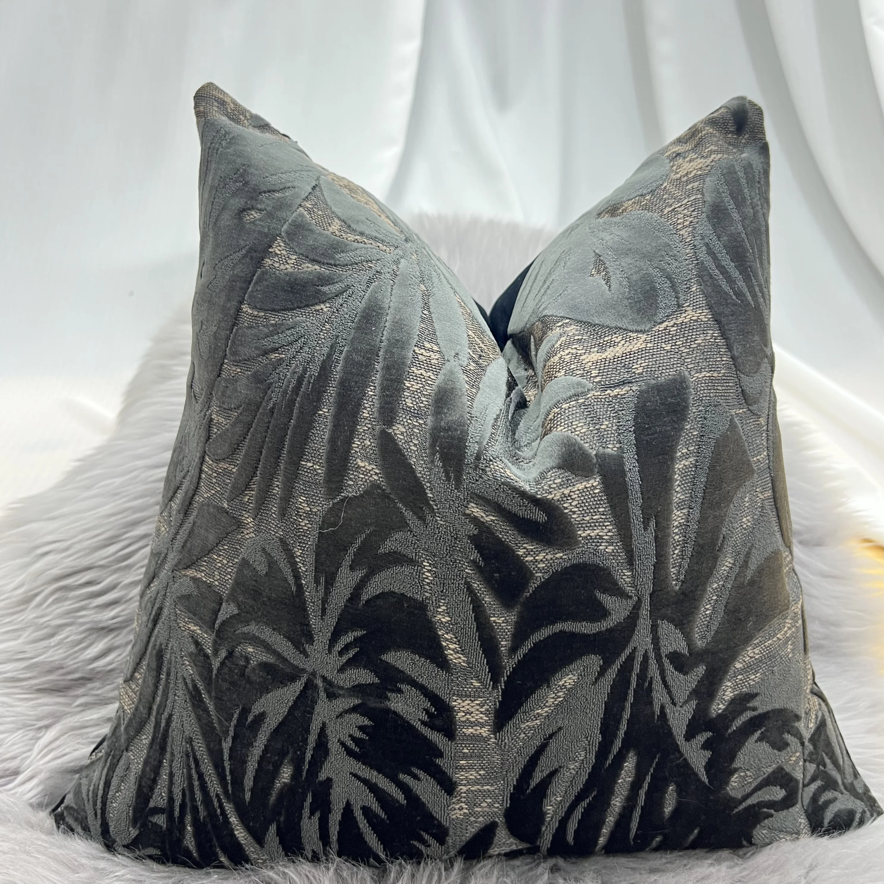 Vintage Pattern Pillow Cases European Style Luxury Throw Pillow Covers Jacquard Cushion Cases Decorative Pillows Couch