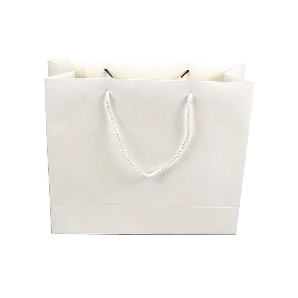 
Simple Retail Custom Logo Cosmetic Packaging Gift Mobile Phone Carrier Bag White Paper Clothing Shopping Bag 