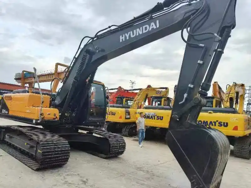 Оригинальная краска и низкое рабочее время используется Hyundai 225-9S 225LC-9T гидравлический гусеничный экскаватор 220/210/305 по низкой цене