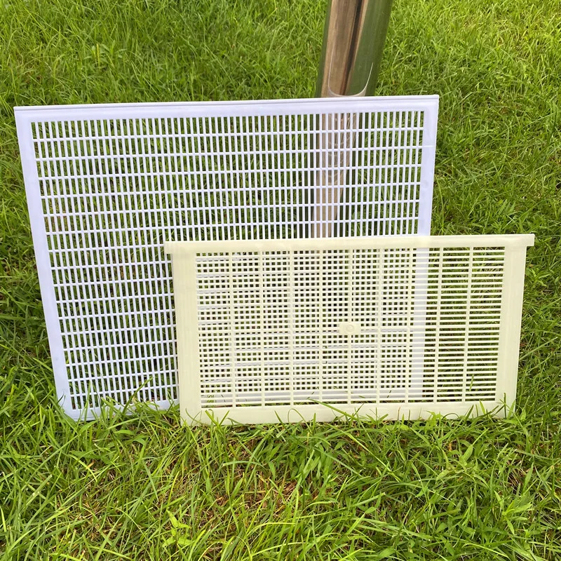 New style Beekeeping equipment plastic plane queen excluder cutted