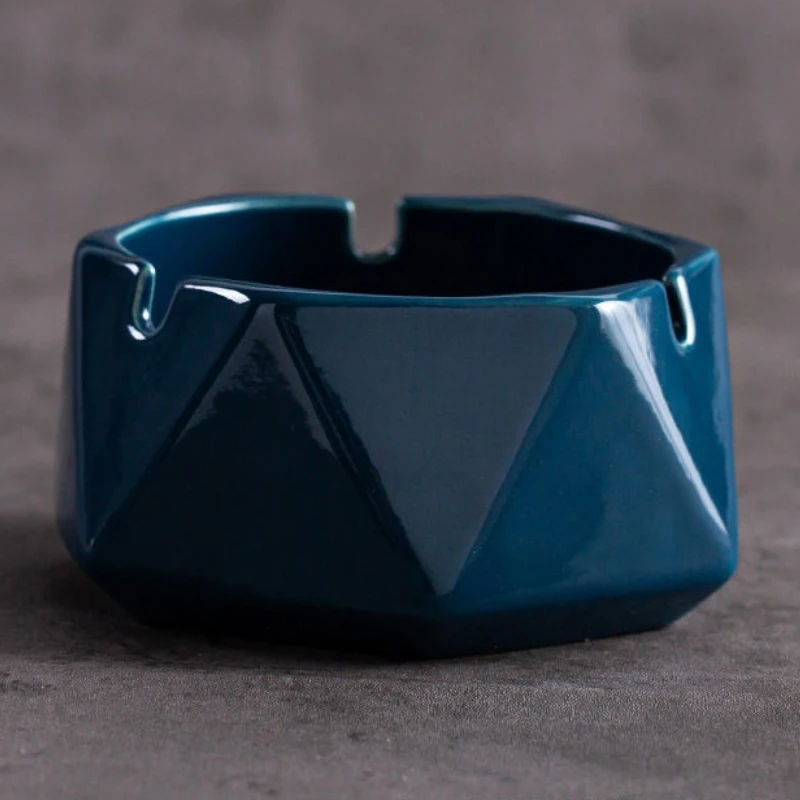 Custom Logo Printing luxury Porcelain Cigar Cigarette Ceramic Ashtray As Promotional Gifts With Lids