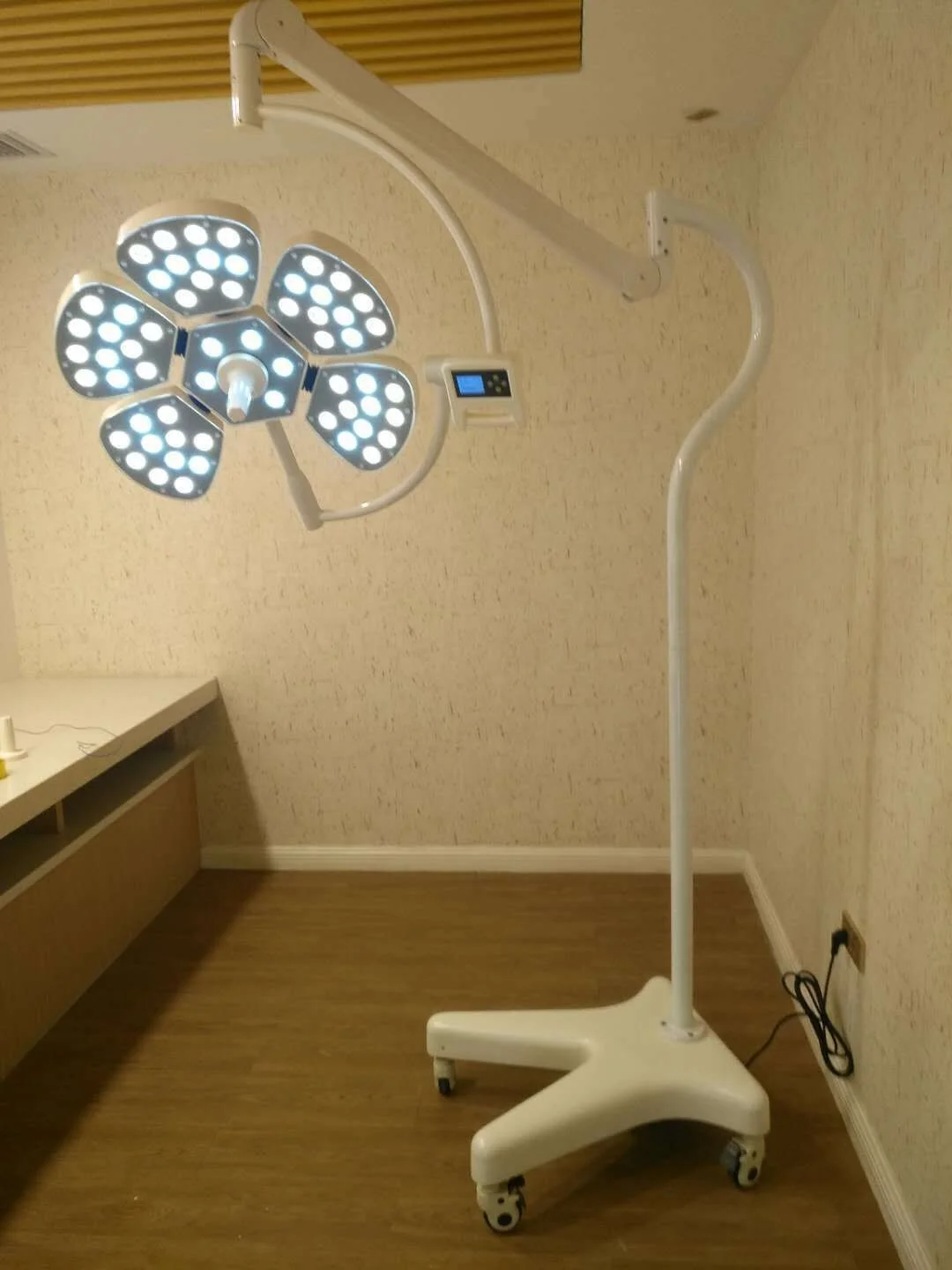 Высококачественная светодиодная бестеневая Операционная лампа OT Light для операционной больничное медицинское