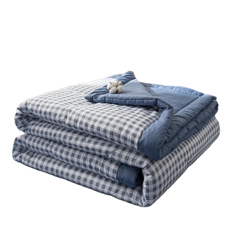 Wholesale Custom Luxury Printed Microfiber Polyester Satin Cooling Cool Fiber Summer Quilt Quilts Bedspreads Covers For Summer