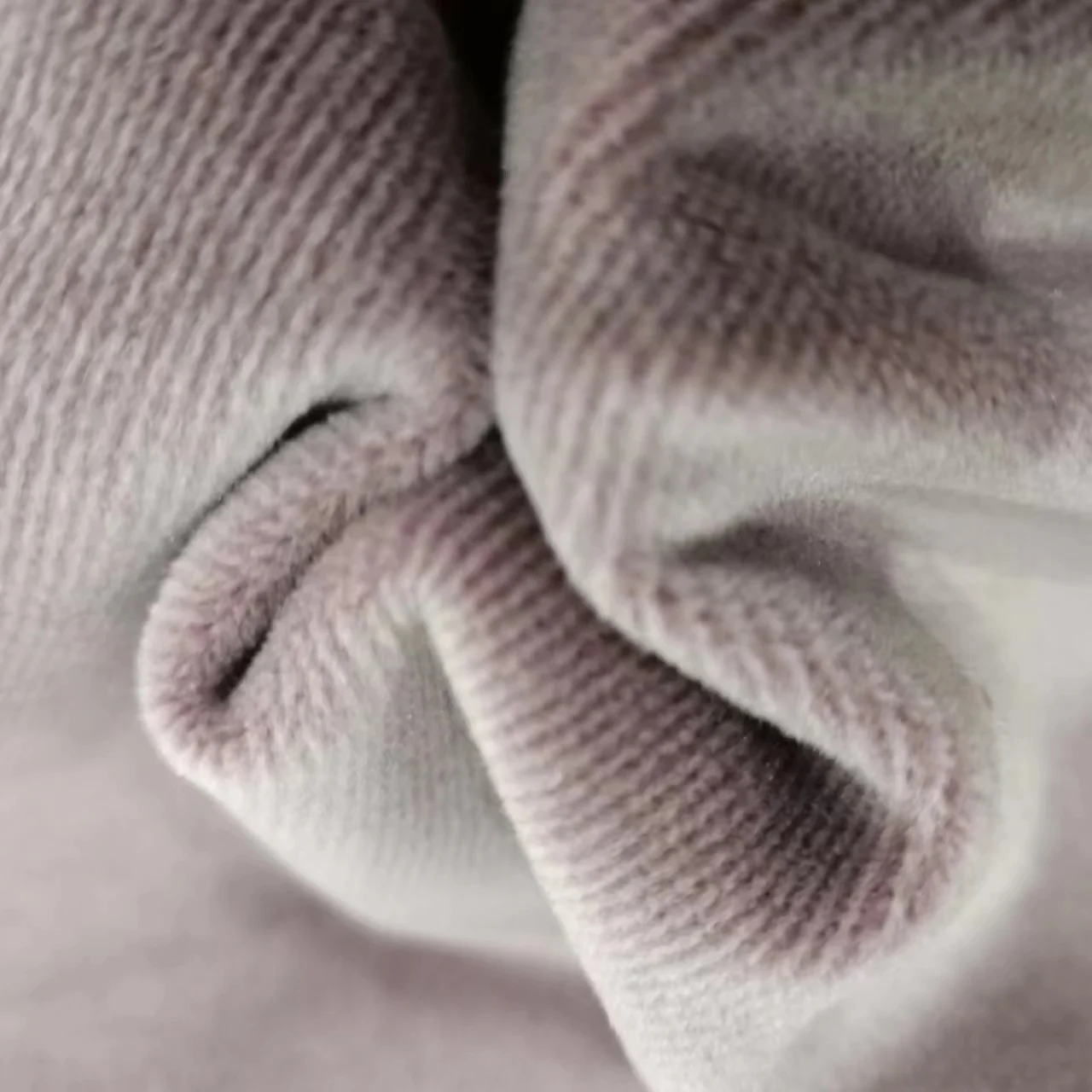 Oushida cationic fabric with 95%polyester 5%spandex for warm jeans loose pants overcoat trench coat woolen sweater and dress