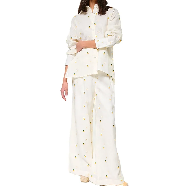 Женский пижамный комплект с вышитым логотипом из 2 предметов длинным рукавом и пуговицами свободный костюм полным рисунком