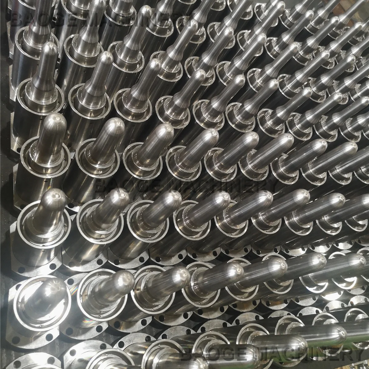 Pet Bottle Preform Mold Manufacturer 45mm 16 Cavity Plastic Injection Preform Mould