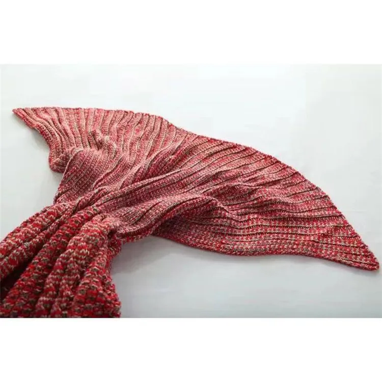
Wholesale100% Acrylic Fibers Knitted Throws Handmade Crochet Very Soft Fish Scale Style Mermaid Tail Blanket 