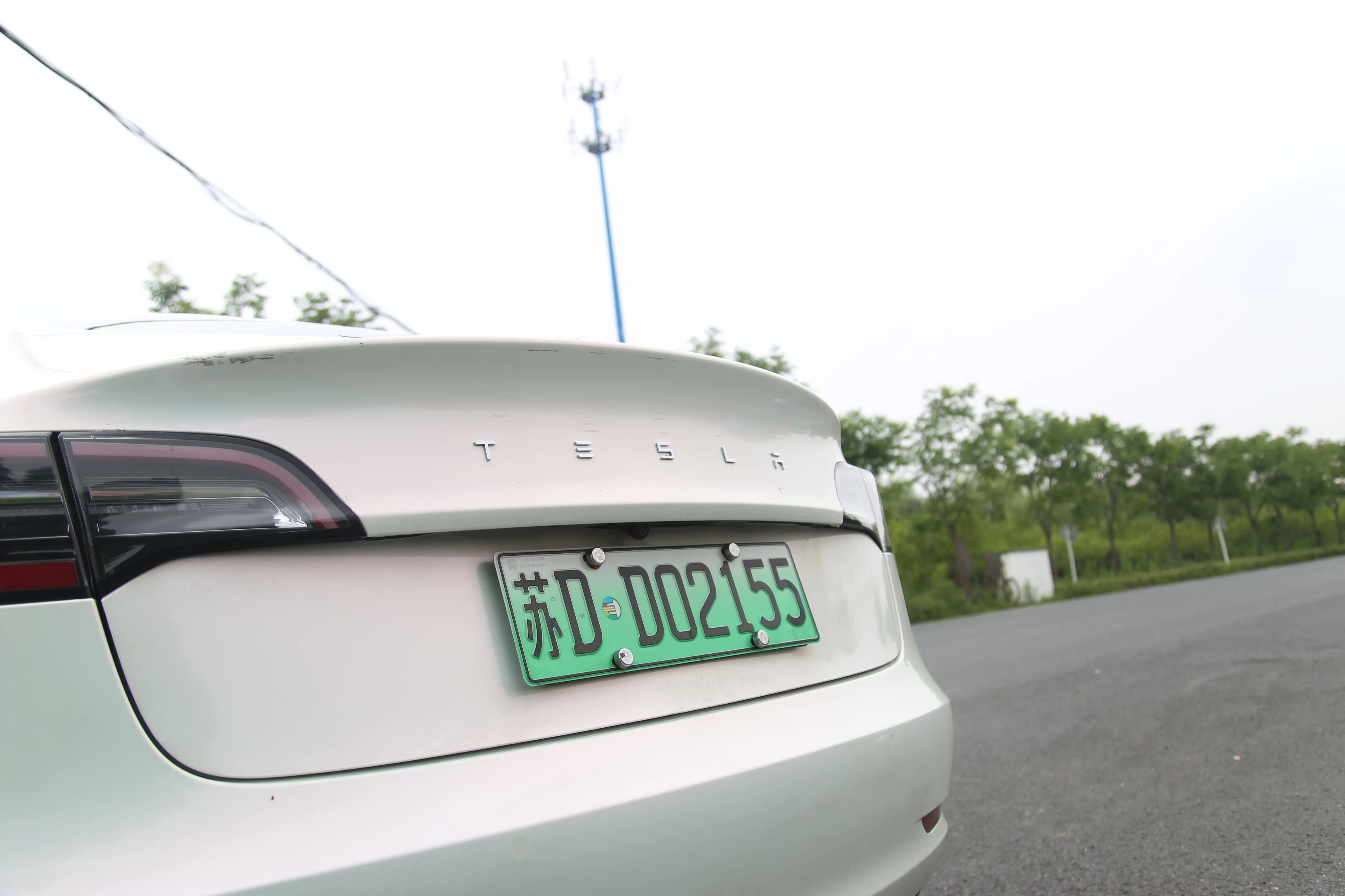 Decorative Car Logo Chrome Plastic Letter/alphabet Car Logo FOR TESLA MODEL
