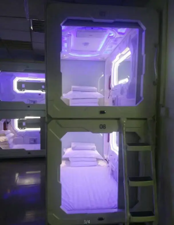
Latest bespoke modern vaccum forming space capsule hotel 