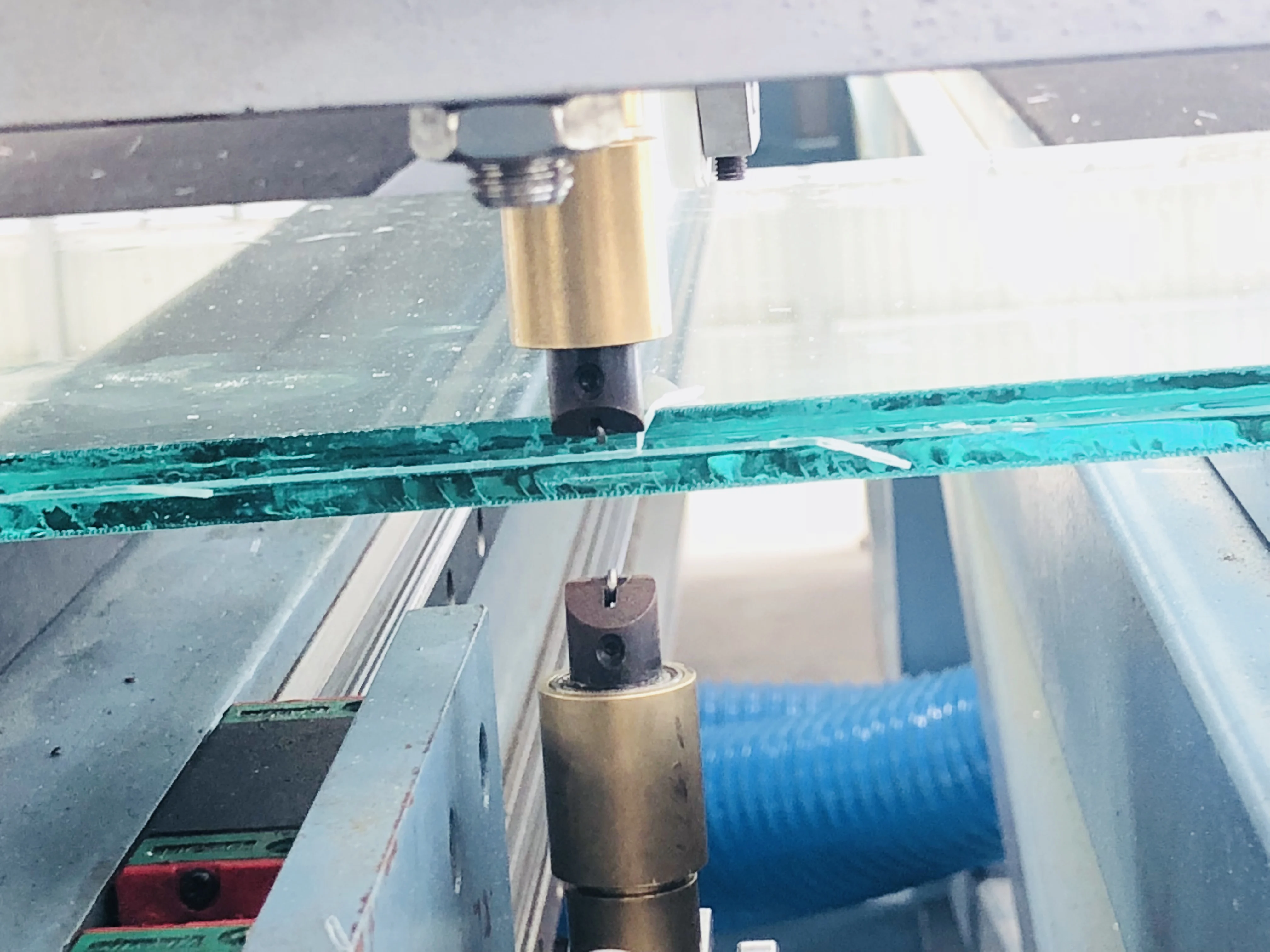 PVB EVA safety laminated glass cutting machine table for laminated glass