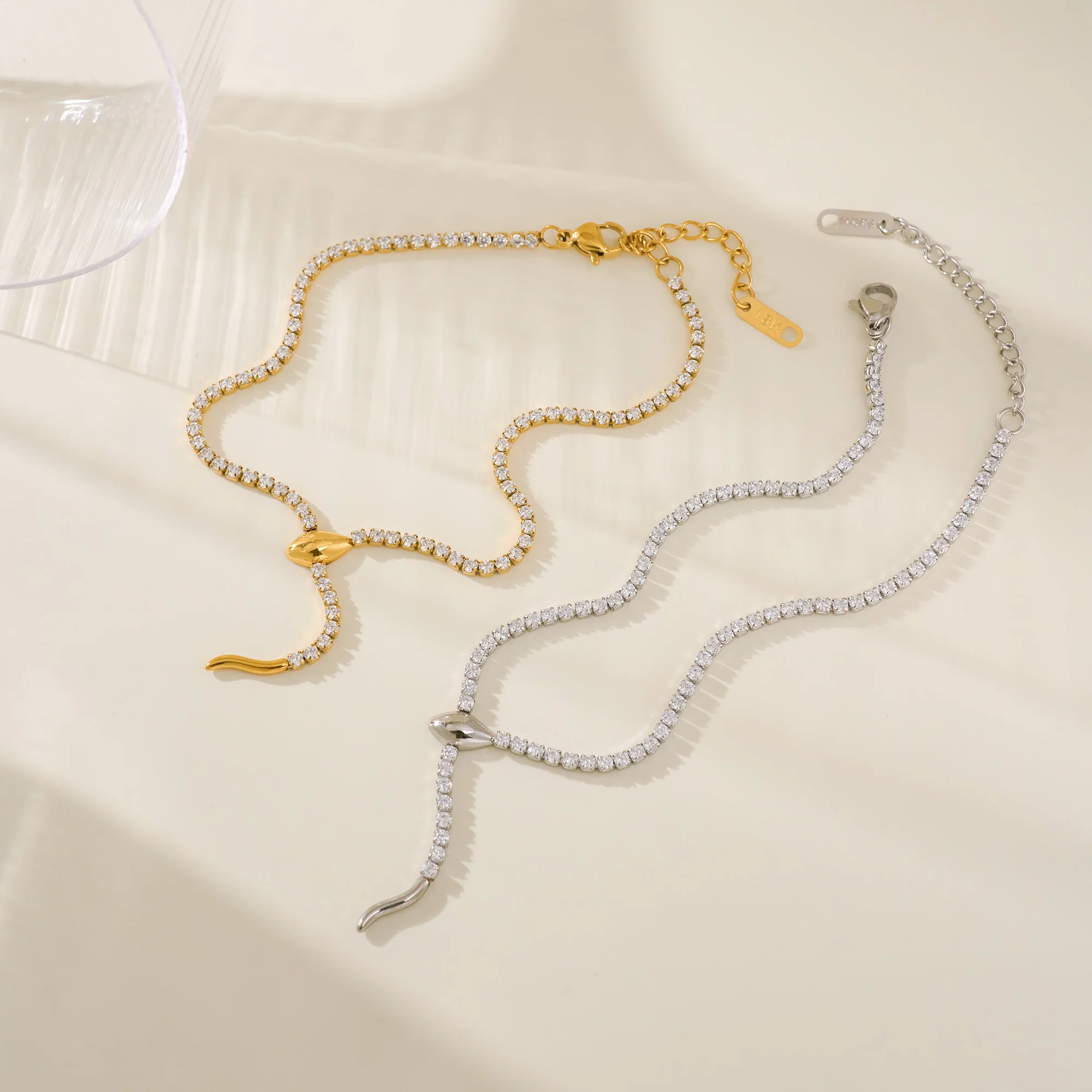 Dazan New HOT 18k Gold Plated Tarnish Free Vintage 3A Zircon Tennis Snake Tail Bracelet Anklet Set Model Show Luxury Jewelry