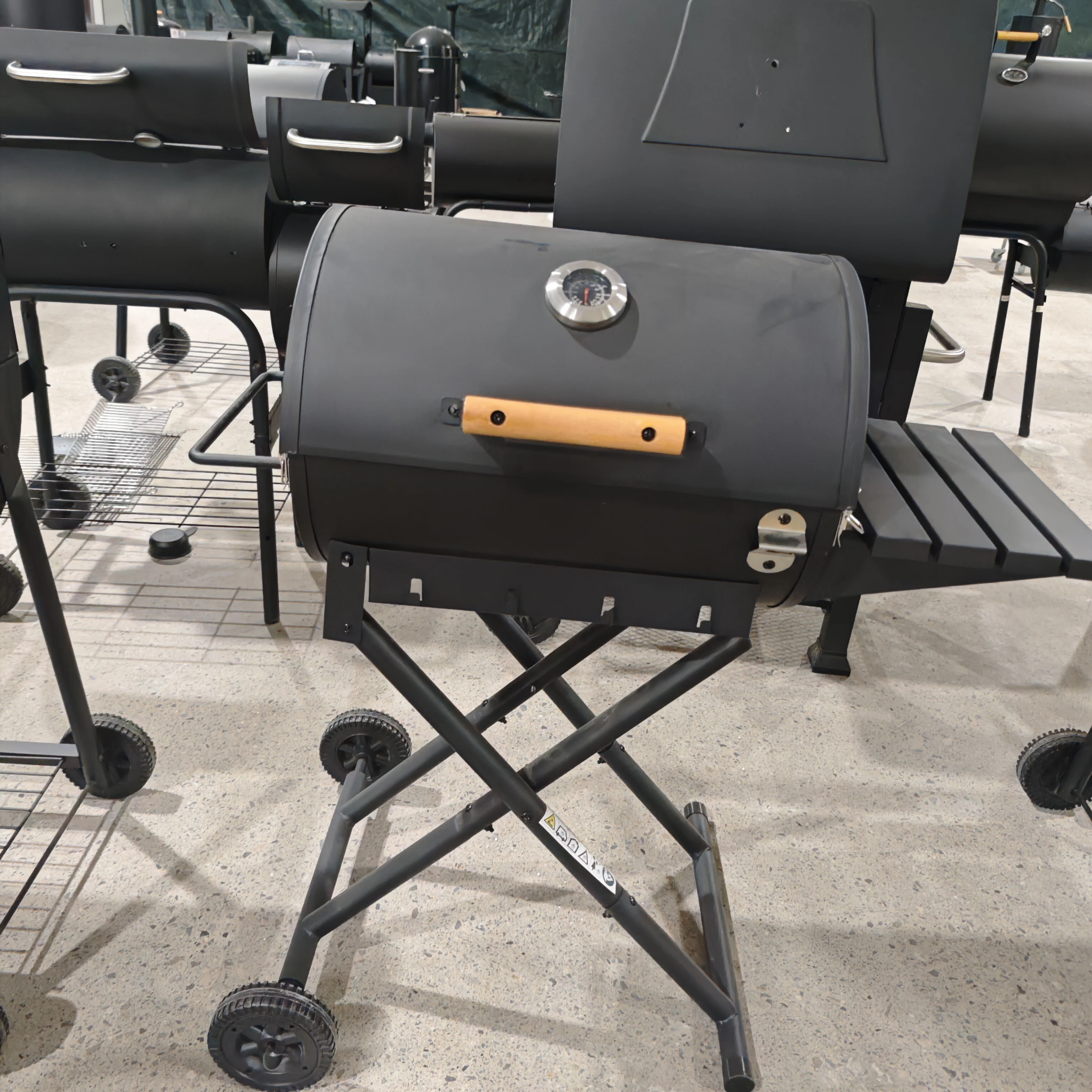 Outdoor Garden Large Party Cart Type Drum Charcoal BBQ Grills Trolley Barbecue Grills with Side Panels