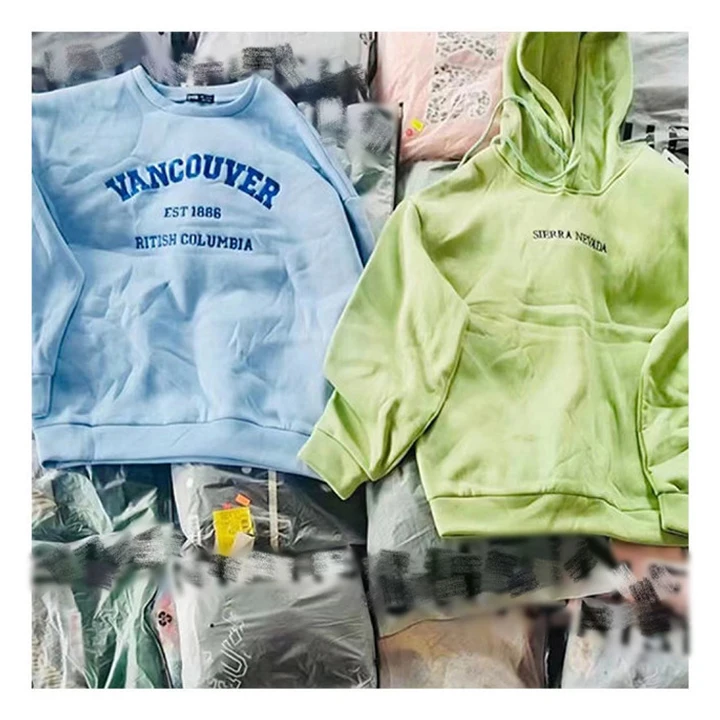 GZ 2022 Cheap Mixed Bales Used Clothes Bales, Mixed Bales Used Clothes Overruns Tshirt Mall Pull Out Branded Apparel