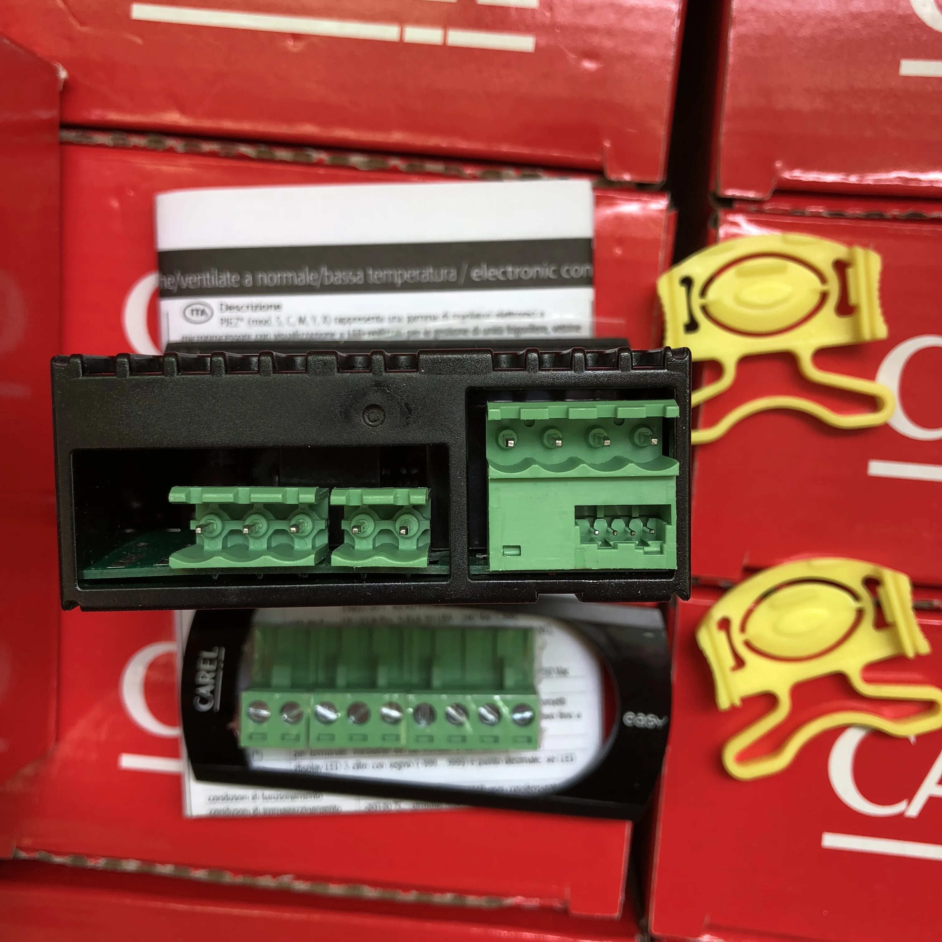 Carel brand PJEZS0P000 temperature controller Carel thermostat price for controls