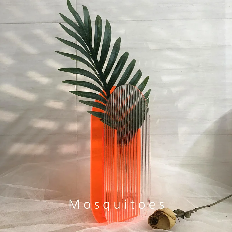 Simple And Fresh Creative Corrugated Acrylic Vase Plastic Vases Table Decoration  Holiday Present