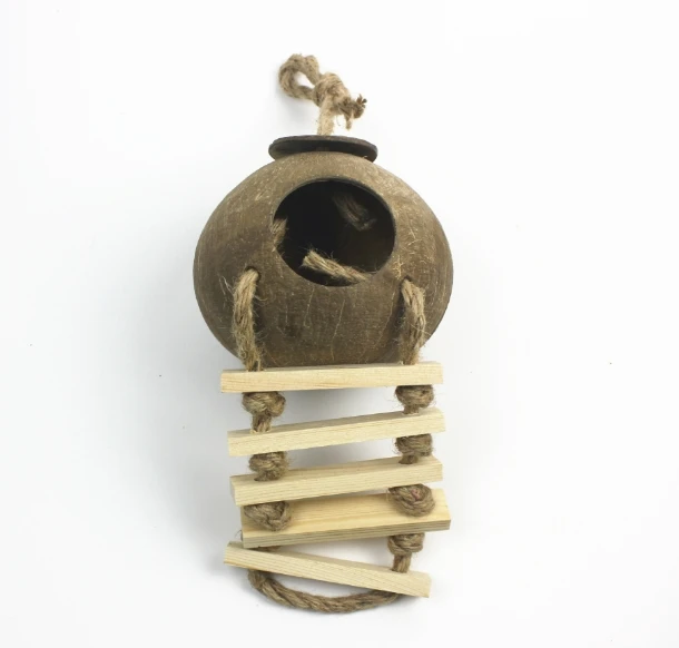 Wholesale Eco-friendly Natural Wood Blocks Bird Toy Parrot Chewing Toys Cage Accessories